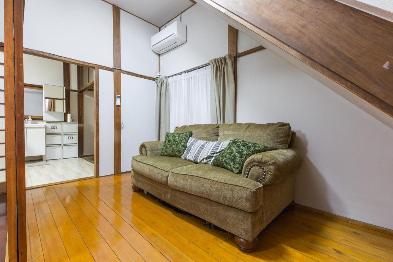 Samurai House - Large Family House, West Shinjuku Tokio Buitenkant foto
